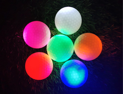 生產 廠家直銷高爾夫閃光恒亮多色LED夜場球可加印定制LOGO